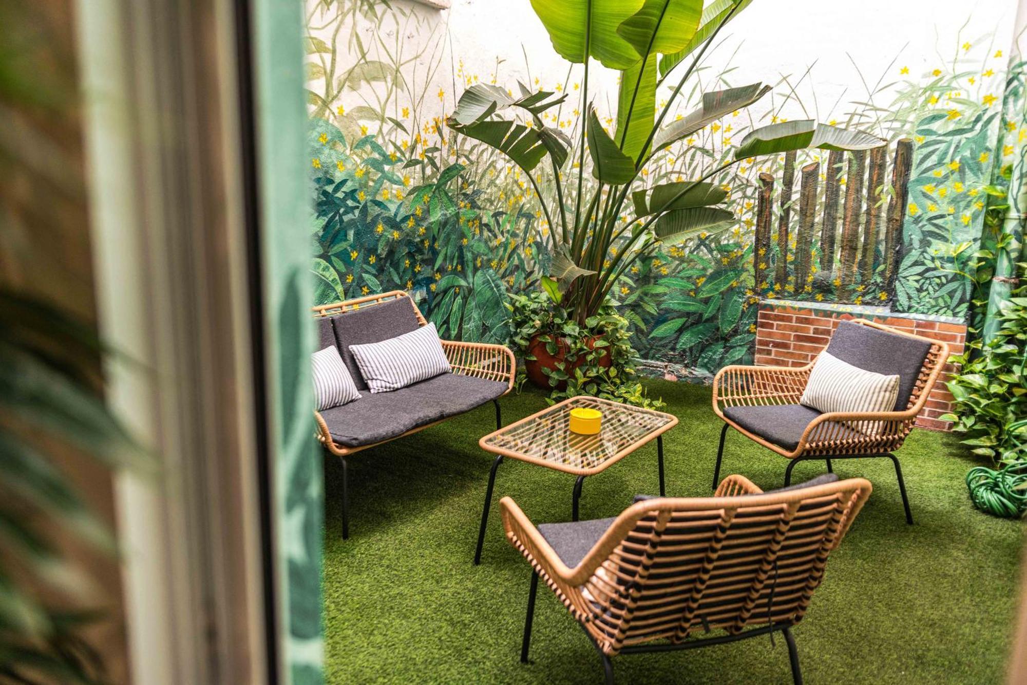 Artistic Flat Next To Ruzafa Welcome To The Jungle Valencie Exteriér fotografie